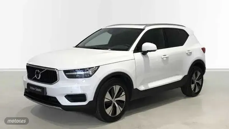 Usado Volvo XC40 Momentum 2021 Blanco SUV