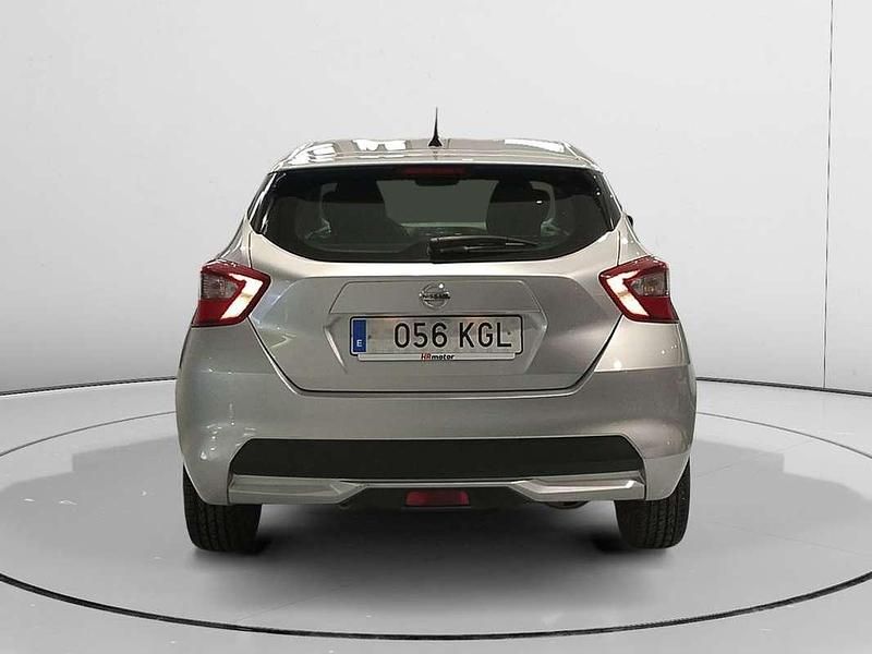 Usado Nissan Micra S 90 CV (66 kW) 2017 Gris Utilitario