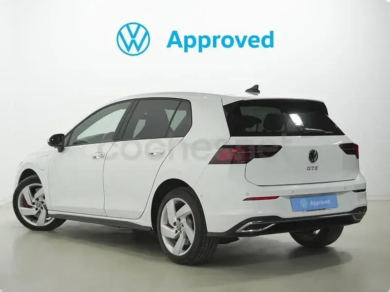 Usado VW Golf VIII GTE 245 CV (180 kW) 2023 Blanco Utilitario