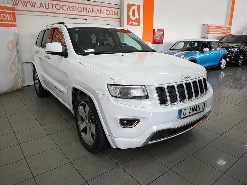 Usado Jeep Grand Cherokee Overland 250 CV (183 kW) 2015 Blanco SUV