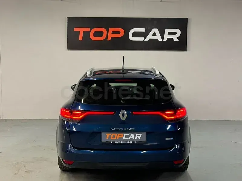 Usado Renault Mégane IV Intens 160 CV (117 kW) 2021 Azul Familiar
