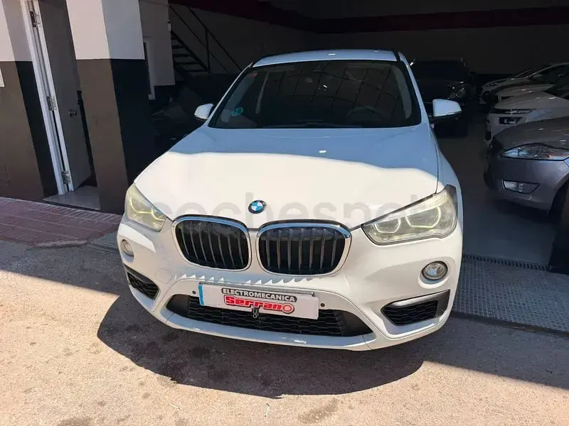 Usado BMW 120 190 CV (139 kW) 2017 Blanco Berlina