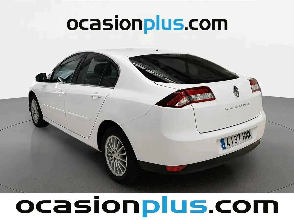Usado Renault Laguna III 110 CV (80 kW) 2012 Blanco Berlina