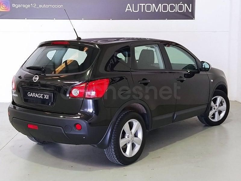 Usado Nissan Qashqai Acenta 140 CV (102 kW) 2008 Negro SUV