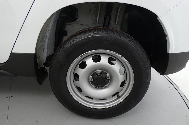 Usado Dacia Duster Essentiel 100 CV (73 kW) 2023 Blanco SUV