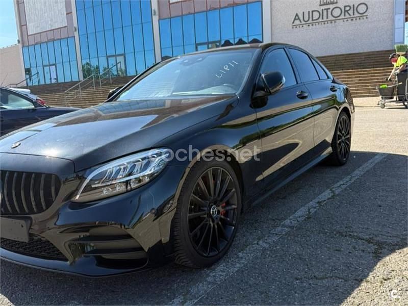 Negro Usado 2019 Mercedes C300 Berlina | 33.000 € (Precio justo) - Imagen 1/4