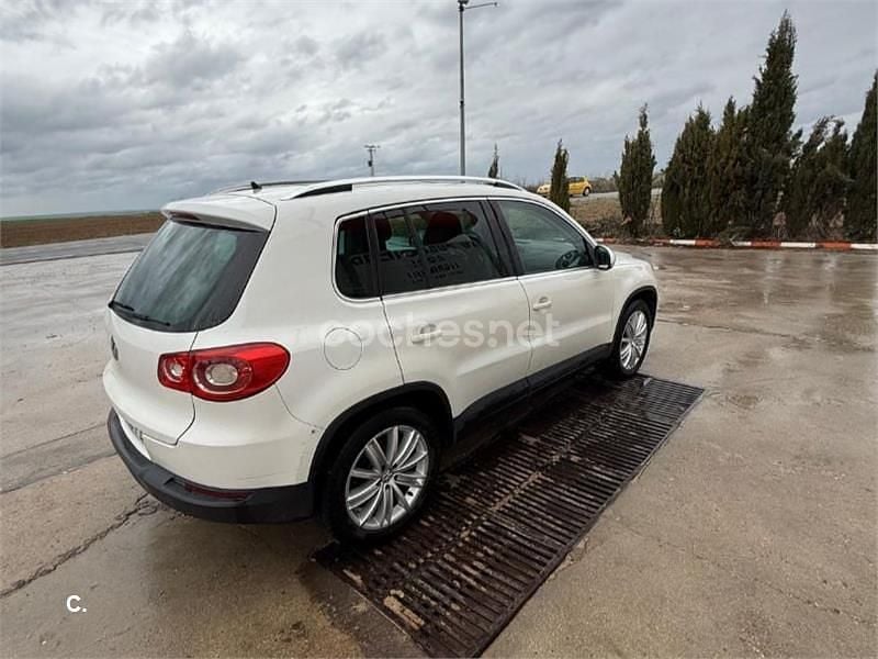 Blanco Usado 2008 VW Tiguan SUV | 7150 € (Precio justo) - Imagen 1/4