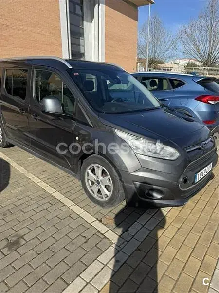 Usado Ford Tourneo Connect Titanium 120 CV (88 kW) 2016 Gris / plata Monovolumen