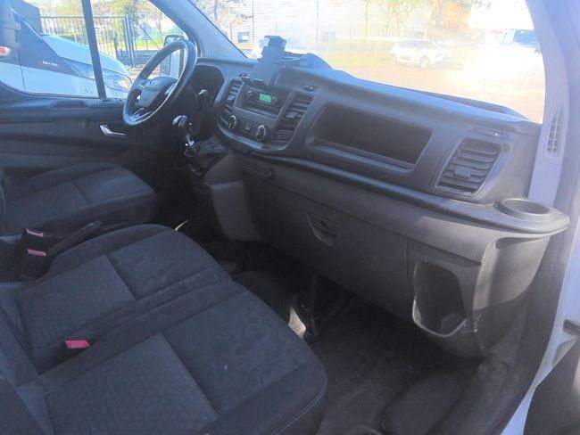 Usado Ford Transit Custom Business Edition 130 CV (95 kW) 2022 Blanco Berlina