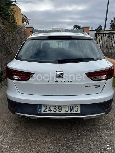 Usado Seat Leon ST 4Drive 184 CV (135 kW) 2016 Blanco Familiar