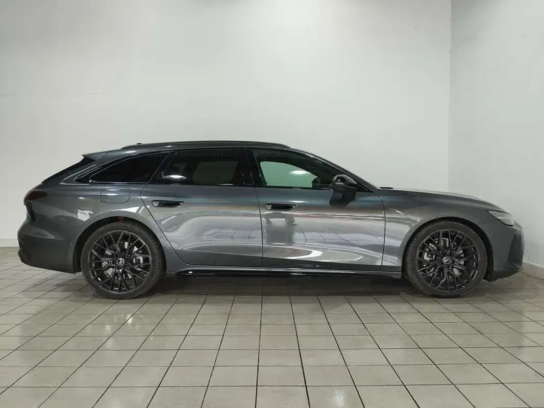 Usado Audi A6 Edition .1 299 CV (219 kW) 2026 Gris Familiar