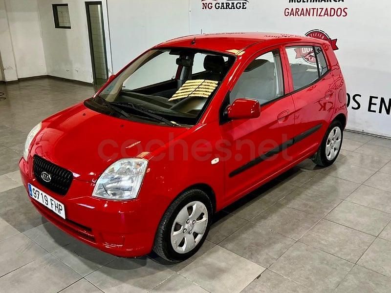 Usado Kia Picanto EX 65 CV (47 kW) 2006 Rojo Utilitario