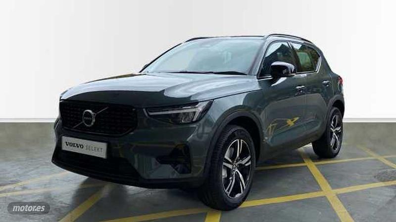 Oro Nuevo 2025 Volvo XC40 Plus SUV | 41.500 € (Precio justo) - Imagen 1/4