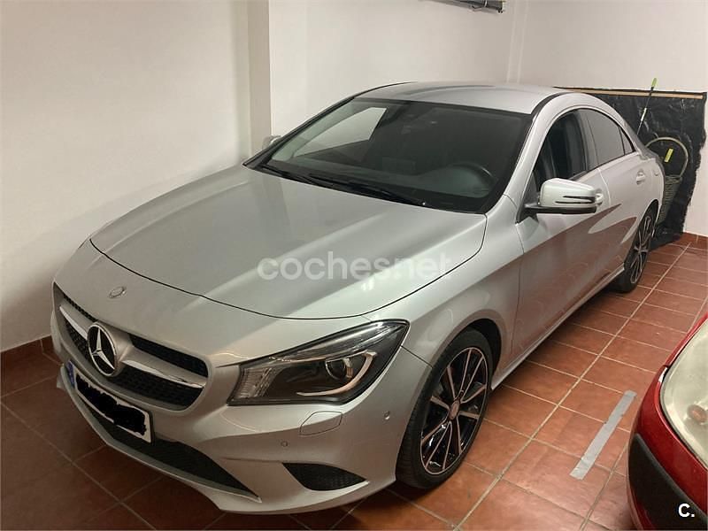 Gris / plata Usado 2016 Mercedes CLA200 Berlina | 21.000 € (Precio justo) - Imagen 1/4