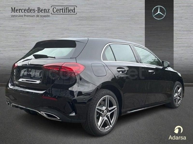 Usado Mercedes A250 AMG line 218 CV (160 kW) 2024 Negro noche Berlina