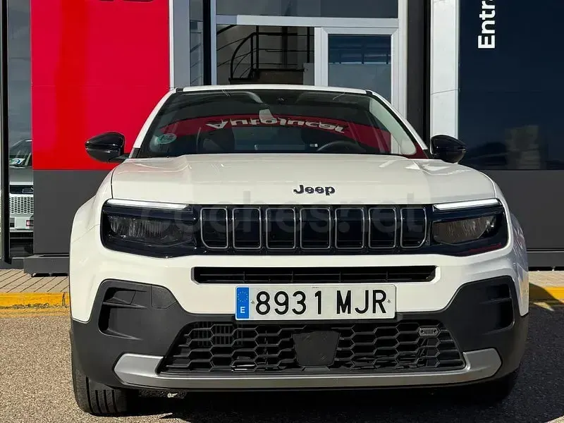 Usado Jeep Avenger Altitude 100 CV (73 kW) 2023 Blanco SUV