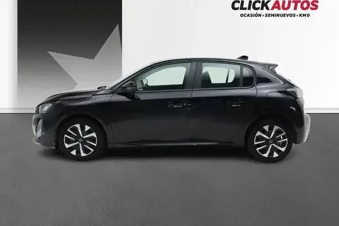 Usado Peugeot 208 Active 100 CV (73 kW) 2024 Negro Utilitario