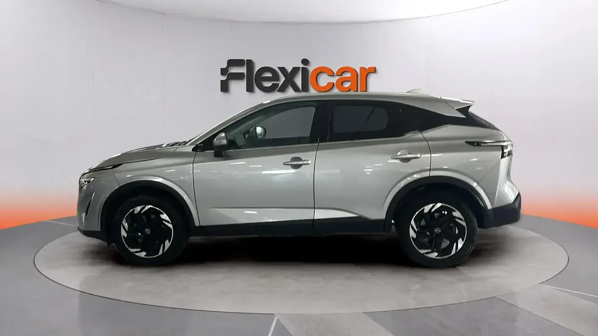 Usado Nissan Qashqai N-Connecta 158 CV (116 kW) 2025 Gris SUV
