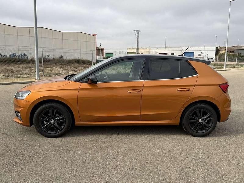Usado Skoda Fabia Style 95 CV (69 kW) 2022 Naranja Utilitario