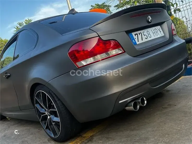Usado BMW 120 Coupé 177 CV (130 kW) 2009 Gris / plata Coupe