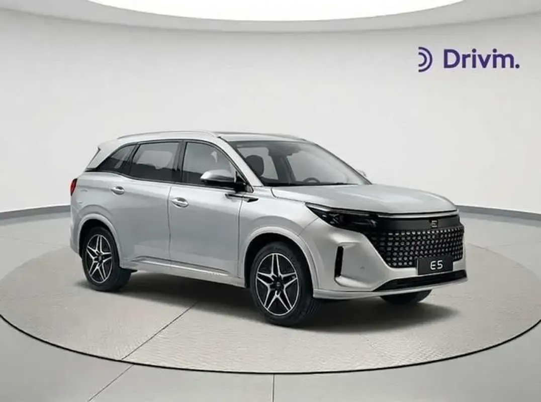 Nuevo DFSK E5 218 CV (160 kW) 2026 Gris SUV
