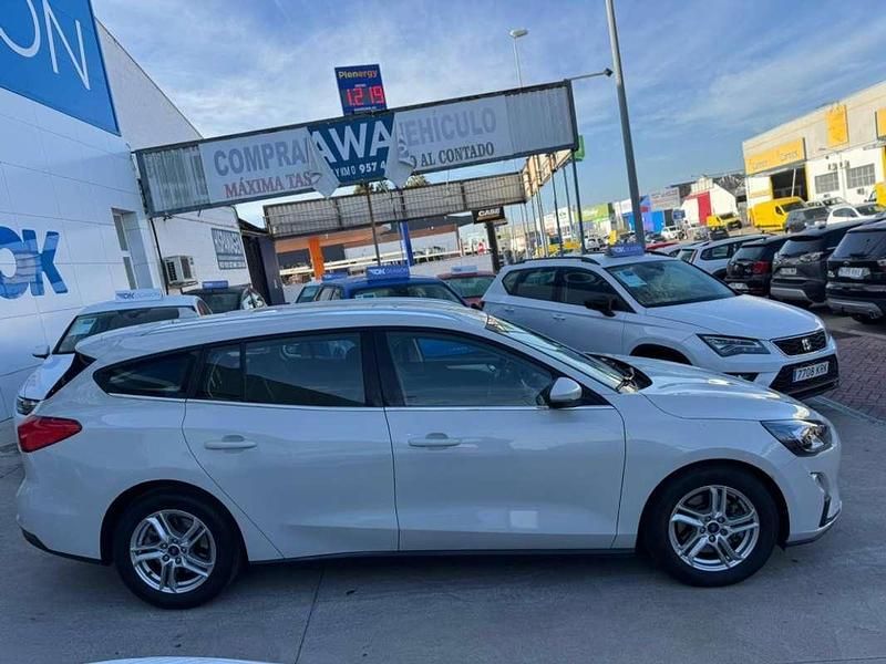Usado Ford Focus Active 125 CV (91 kW) 2021 Blanco Utilitario