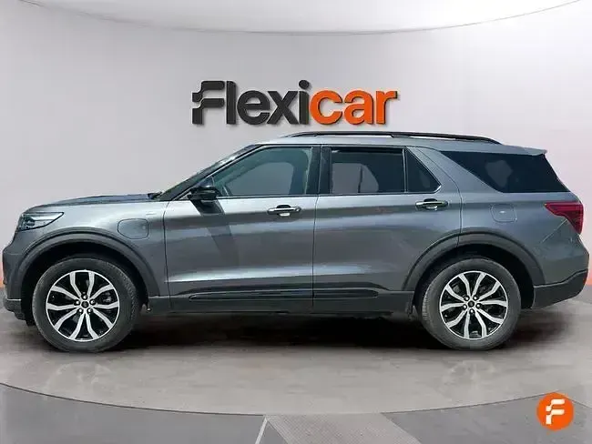 Usado Ford Explorer ST-Line 457 CV (336 kW) 2022 Gris SUV