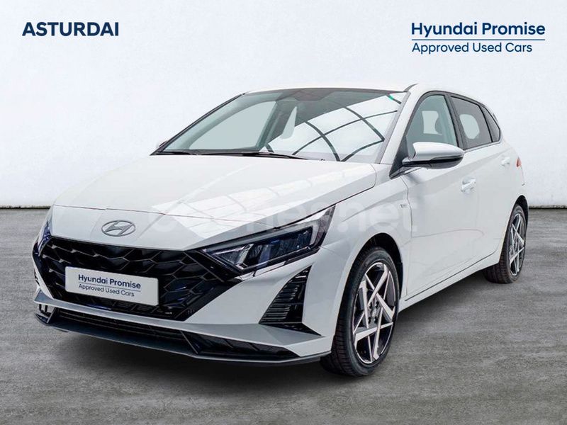 Blanco Usado 2024 Hyundai i20 Berlina | 19.990 € (Un poco caro) - Imagen 1/4