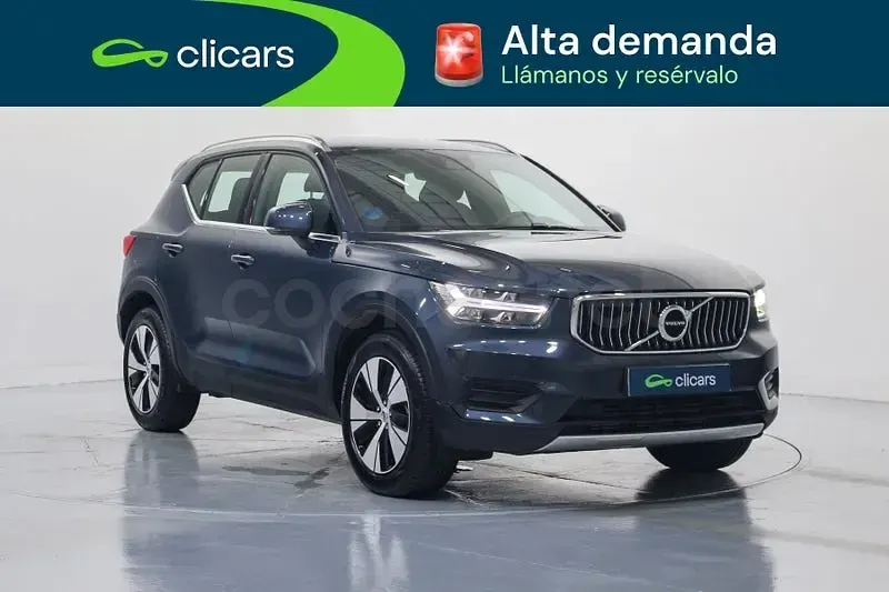 Usado Volvo XC40 Inscription 262 HP (192 kW) 2022 Azul SUV