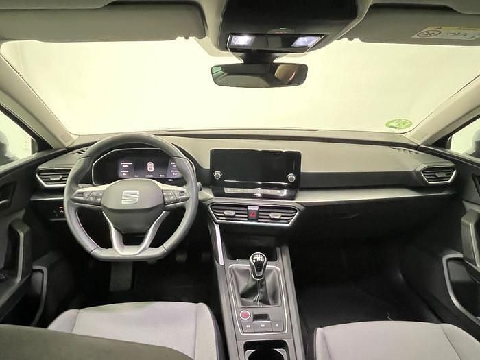 Usado Seat Leon Style 116 CV (85 kW) 2025 Gris