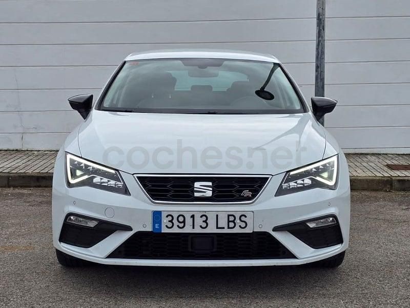 Usado Seat Leon FR 150 CV (110 kW) 2019 Blanco Berlina