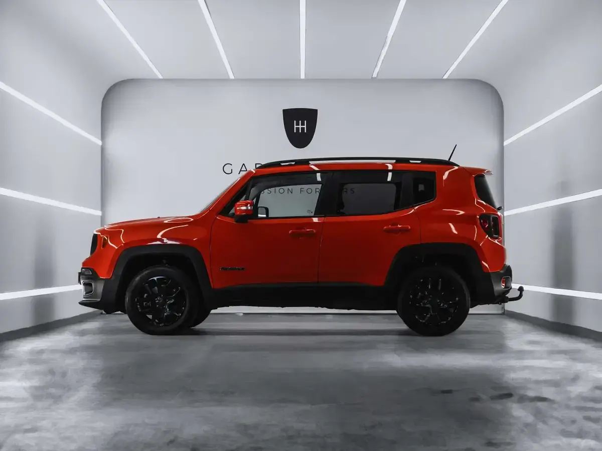 Usado Jeep Renegade Longitude 120 CV (88 kW) 2016 Granate SUV
