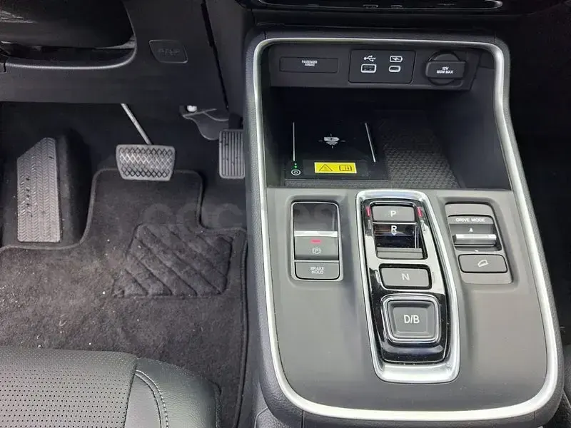 Usado Honda CR-V Elegance 184 CV (135 kW) 2025 Blanco SUV