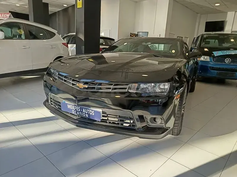 Usado Chevrolet Camaro 405 CV (297 kW) 2015 Negro Coupe
