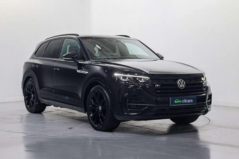 Usado VW Touareg R-line 231 CV (169 kW) 2021 Negro SUV