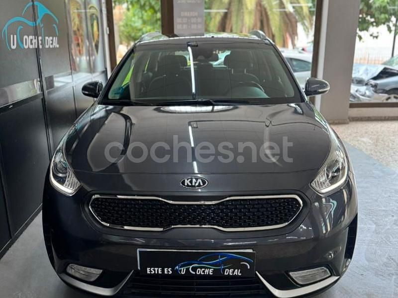 Gris / plata Usado 2018 Kia Niro SUV | 15.900 € (Precio justo) - Imagen 1/4