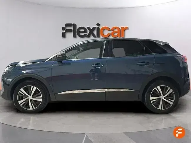 Usado Peugeot 3008 Allure 130 CV (95 kW) 2024 Azul SUV