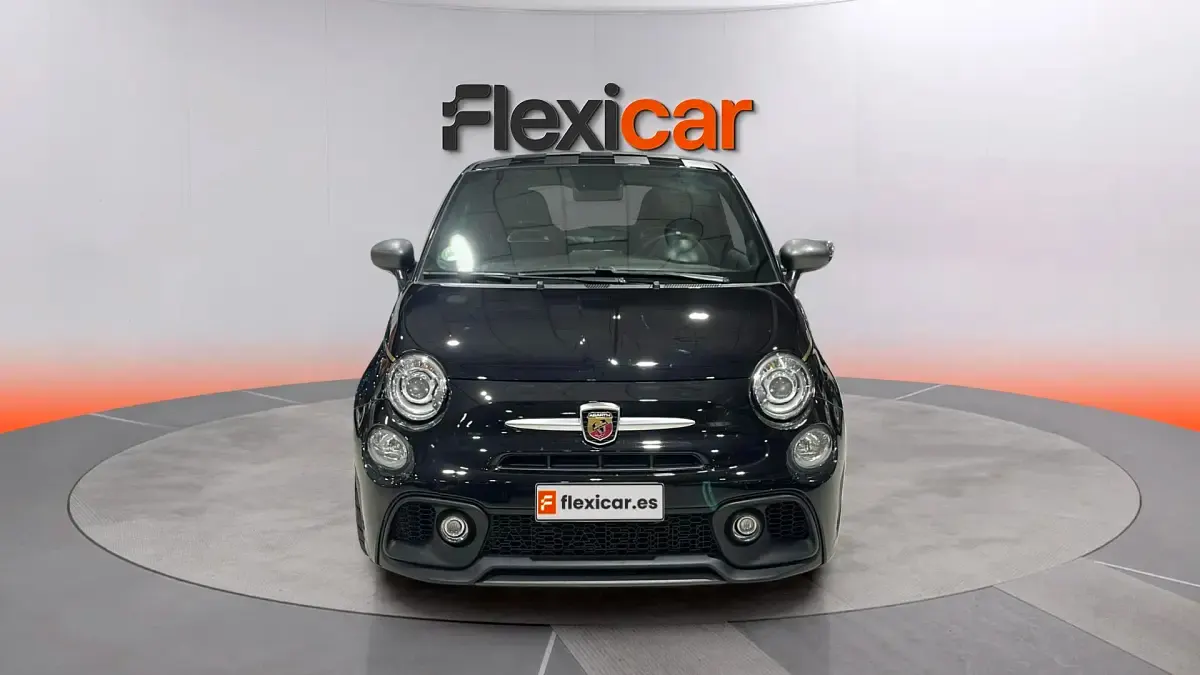 Usado Abarth 595 165 CV (121 kW) 2021 Negro Berlina