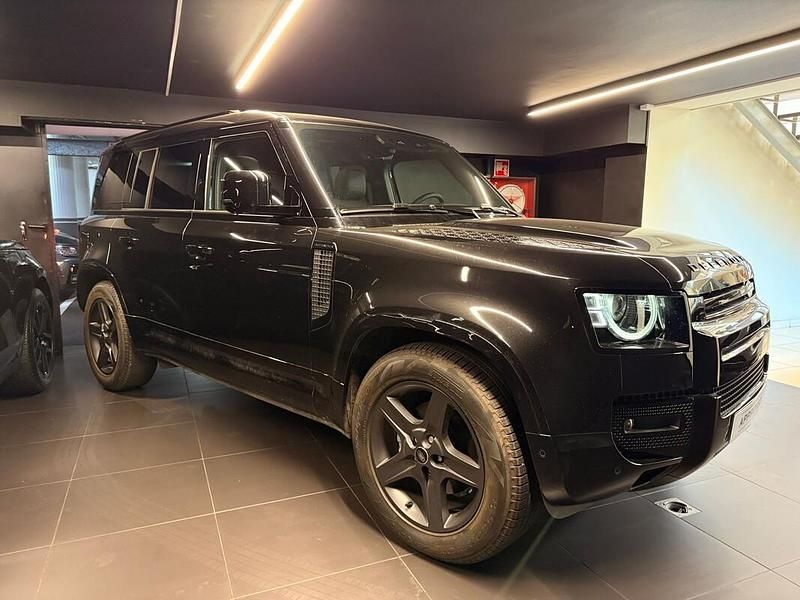 Usado Land Rover Defender SE Dynamic 249 CV (183 kW) 2024 Negro SUV