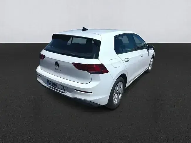 Usado VW Golf VII 115 CV (84 kW) 2021 Blanco Utilitario