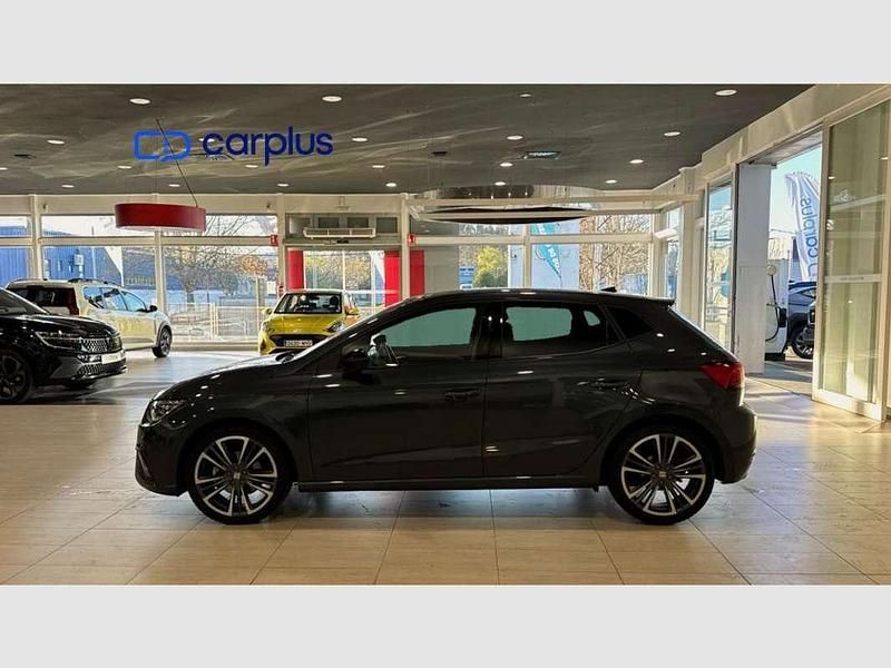 Usado Seat Ibiza FR 150 CV (110 kW) 2024 Gris Utilitario