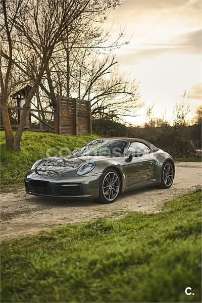 Usado Porsche 911 Carrera 4S Cabriolet 450 CV (330 kW) 2020 Verde Descapotable