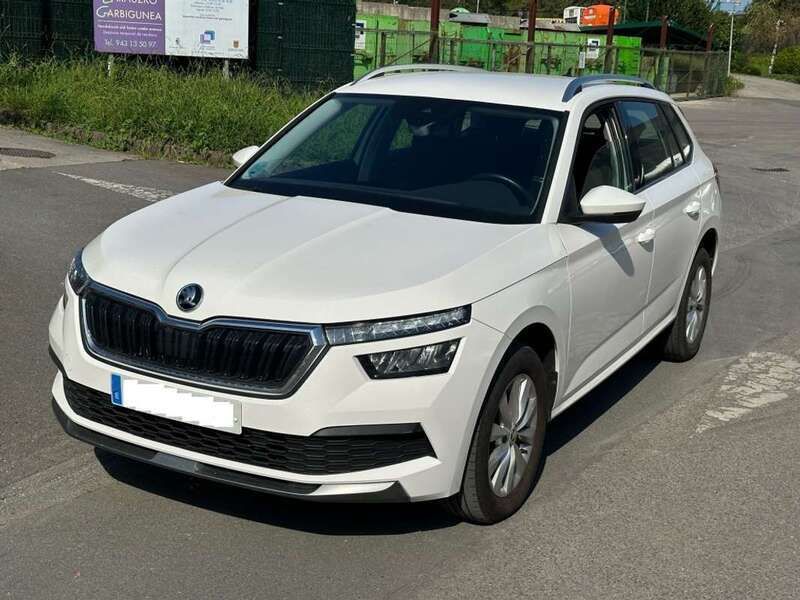 Blanco Usado 2021 Skoda Kamiq Active SUV | 19.500 € (Un poco caro) - Imagen 1/4