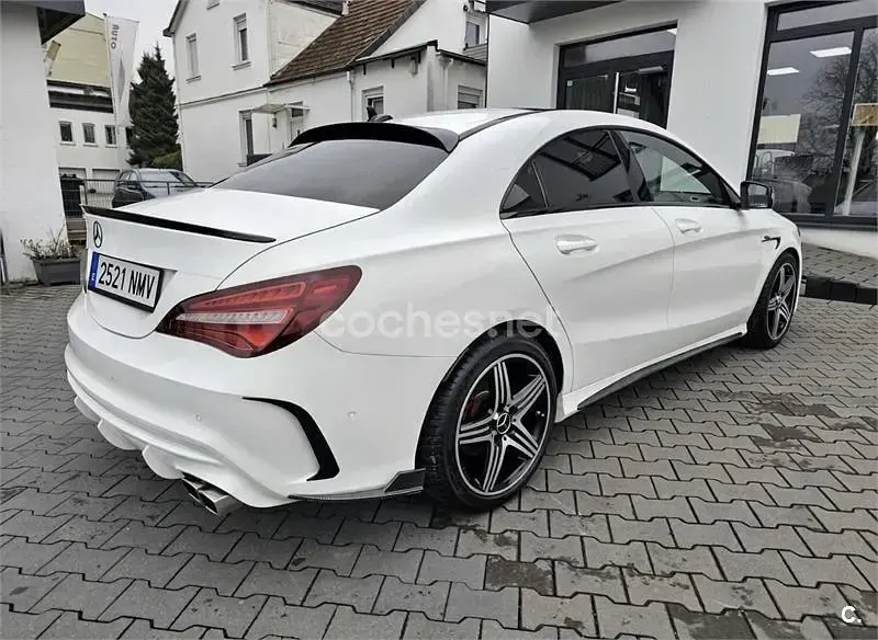 Usado Mercedes CLA250 218 CV (160 kW) 2018 Blanco Coupe
