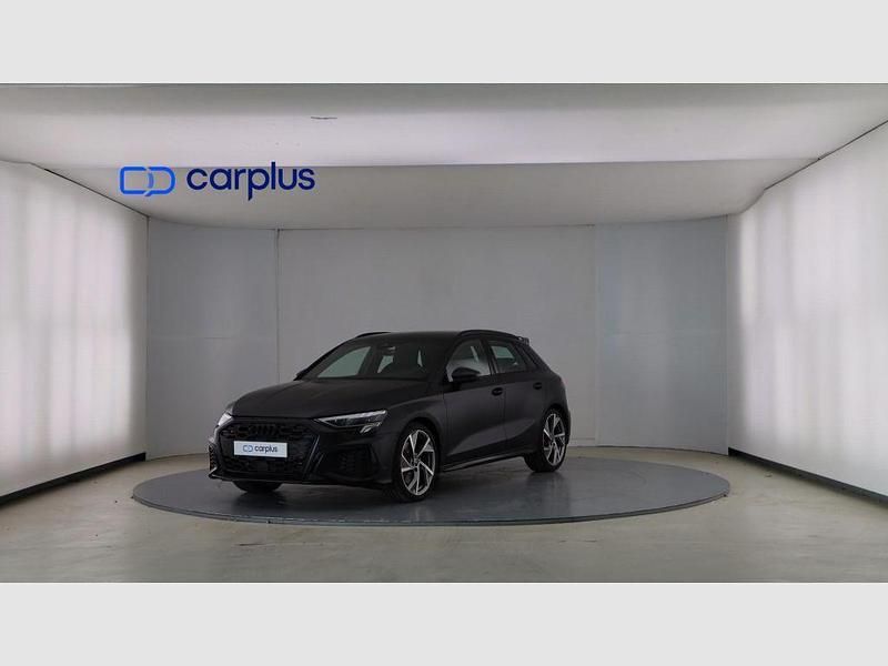 Negro mito metalizado Nuevo 2024 Audi A3 Sportback Utilitario | 52.990 € - Imagen 1/4