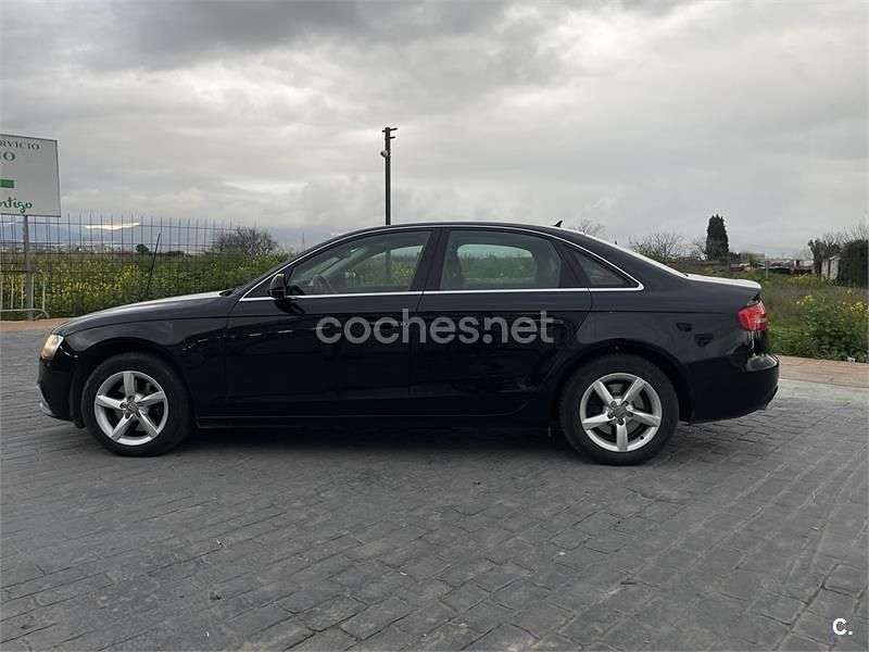 Usado Audi A4 Advanced 150 CV (110 kW) 2013 Negro Berlina
