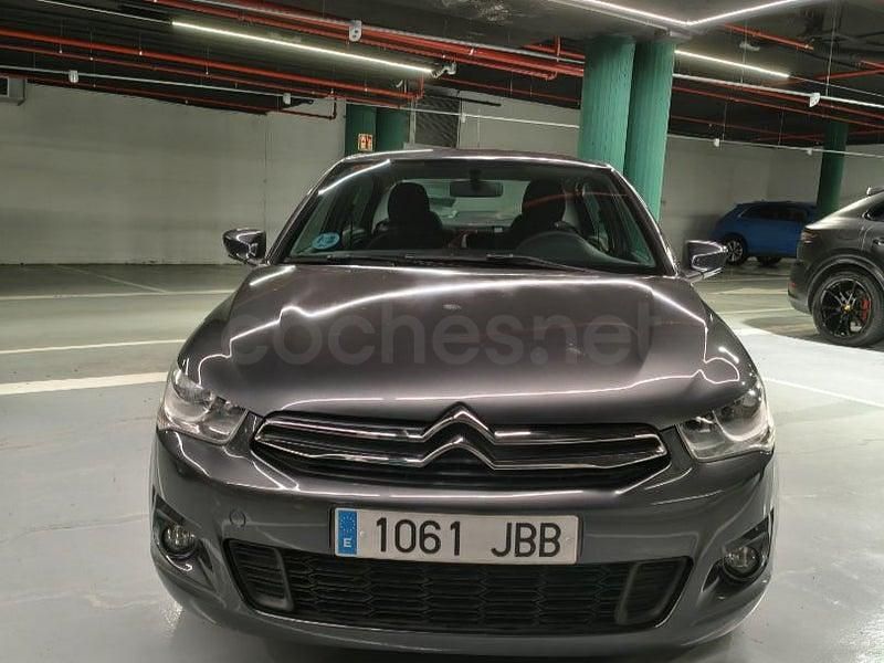 Usado Citroën C-Elysee I PureTech 72 CV (52 kW) 2014 Gris / plata Berlina