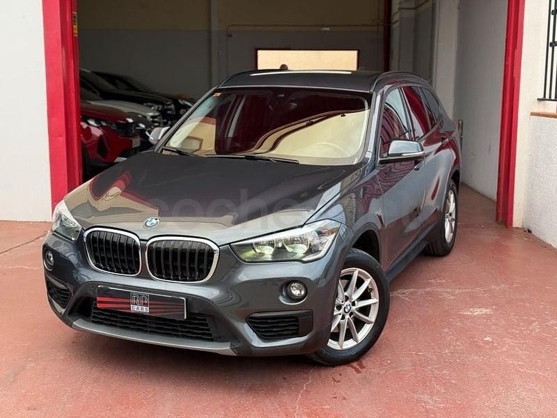 Usado BMW X1 150 CV (110 kW) 2019 Gris / plata SUV