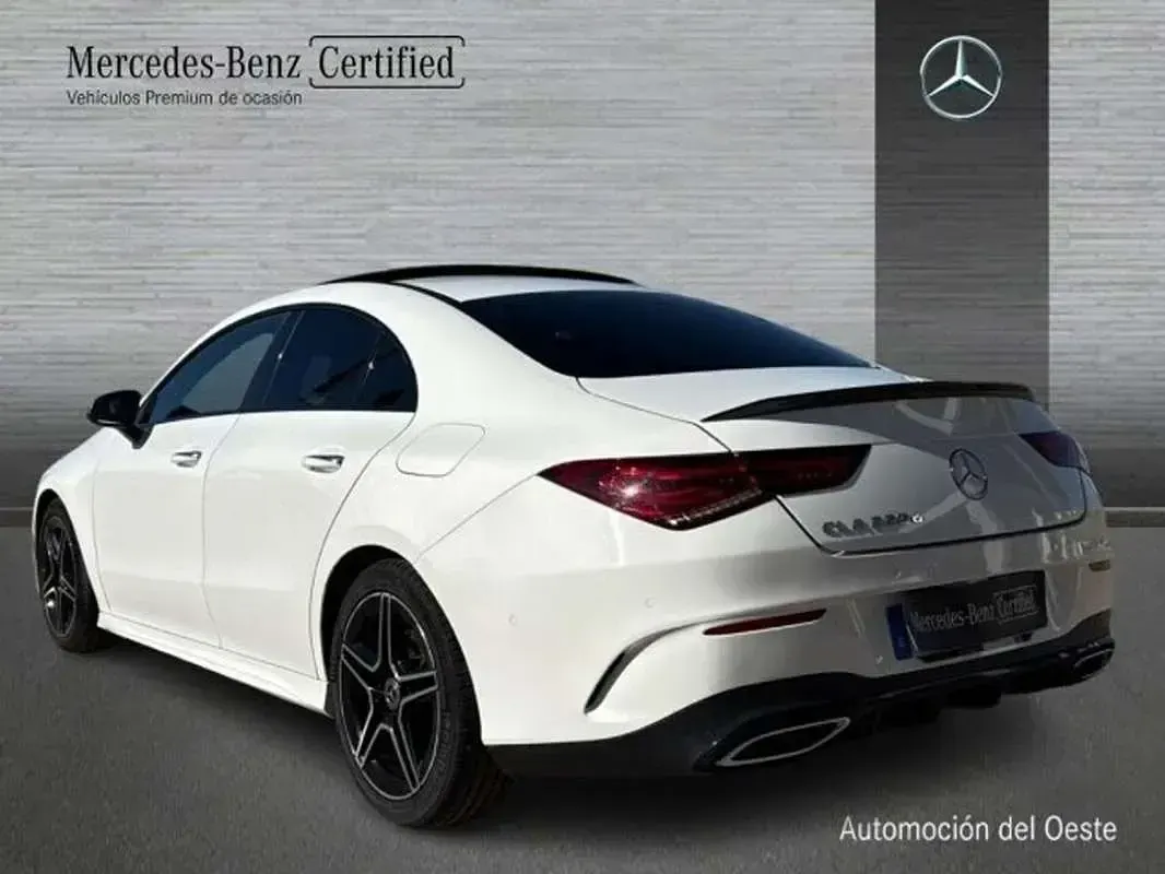 Usado Mercedes CLA220 190 CV (139 kW) 2021 Blanco Berlina