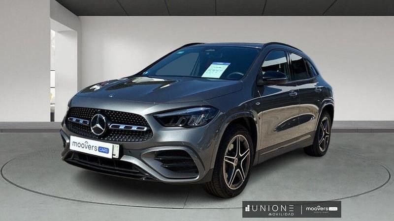Usado Mercedes GLA250 218 CV (160 kW) 2025 Gris SUV